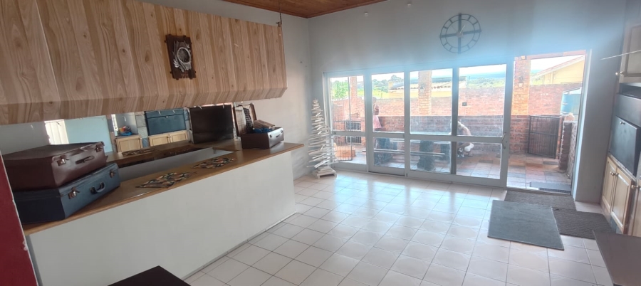 4 Bedroom Property for Sale in Newton Park Eastern Cape